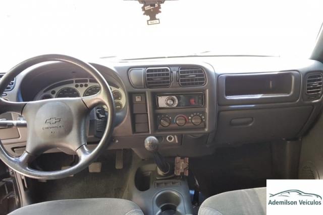 CHEVROLET S10 2.4 ADVANTAGE 4X2 CD 8V FLEX 4P MANUAL. - Foto 5