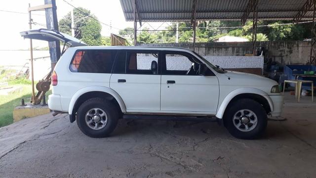 Mitsubishi - Pajero - Foto 2