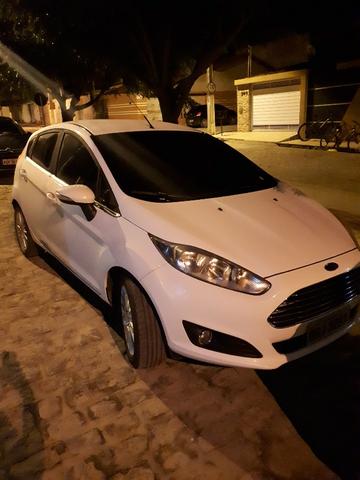New Fiesta Titanium - 2014. A vista ou assumir o Consorcio - Foto 7