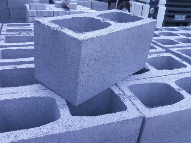 Blocos de concreto dreto da fabrica bloco de cimento
