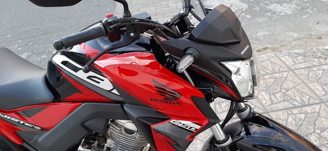 HONDA CB250 TWISTER FLEX 2019