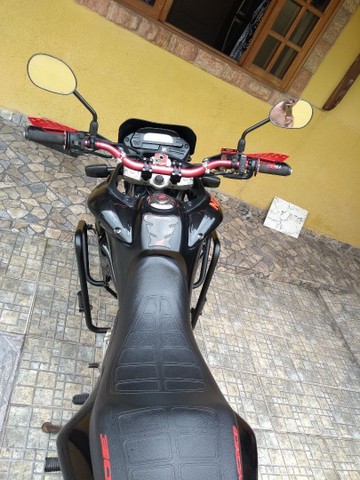 LINDA XRE 300 + ACESSÓRIOS. 2015