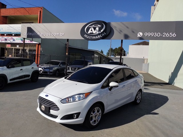 FORD NEW FIESTA SEDAN 1.6 SE, ANO 2015, IMPECÁVEL!