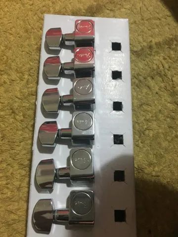 Tarraxas Fender American Standard