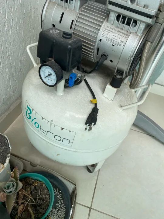 Compressor Odontológico Biotron - Foto 3