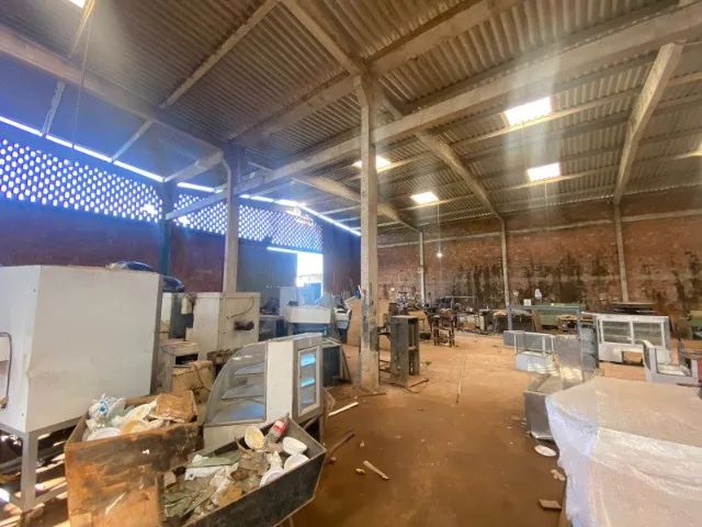 Galpão 1000m² com escritorio, av 02 , C.operaria  rua de facil acesso asfaltada - Foto 7