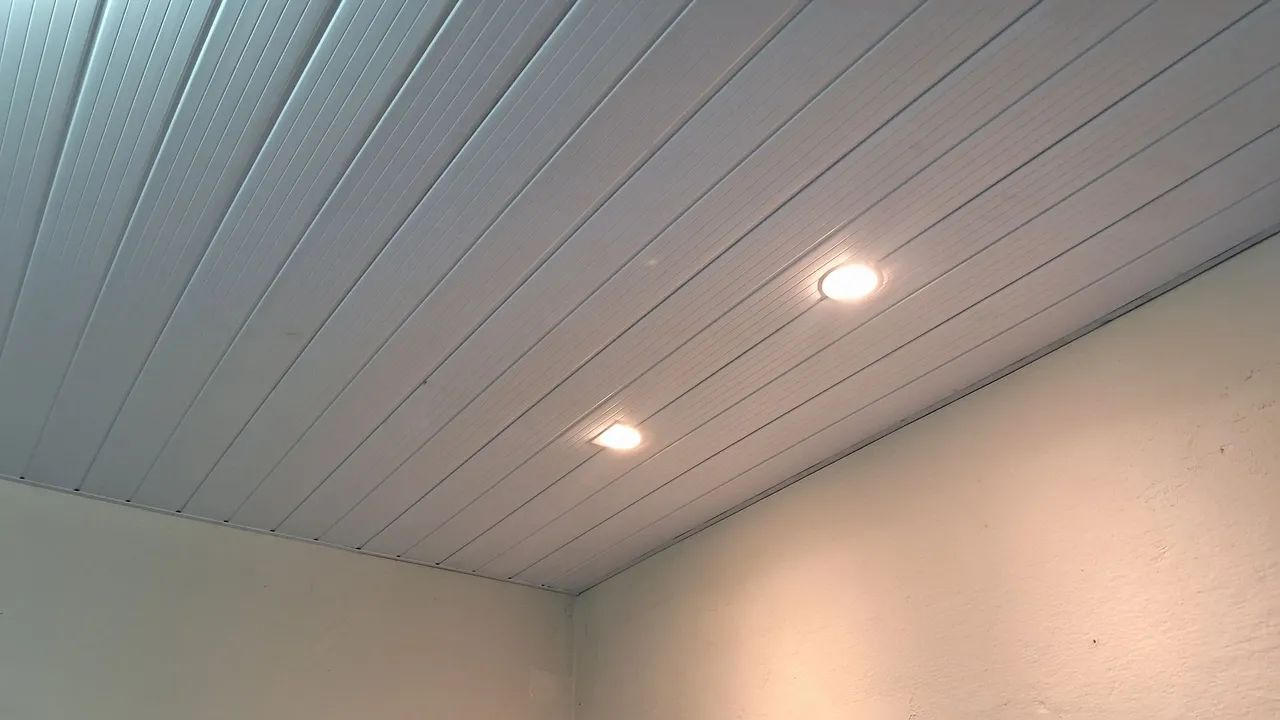 Forro de PVC para seu teto - Novo! - Foto 3