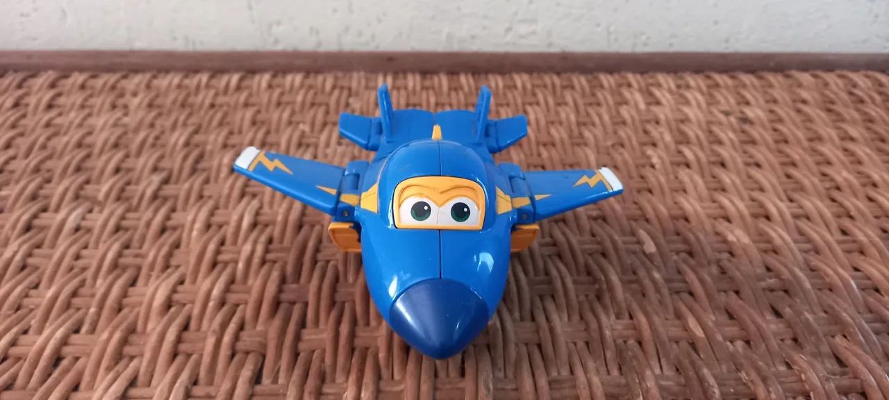 Aviãos Jet! - Foto 4