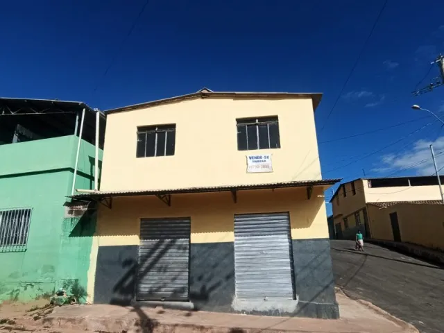 Casa comercial em Cardosos - Urucânia