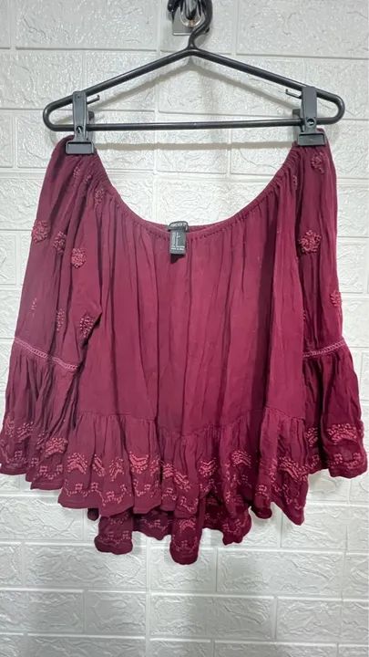 Bata curta ciganinha bordo forever 21 - Foto 4