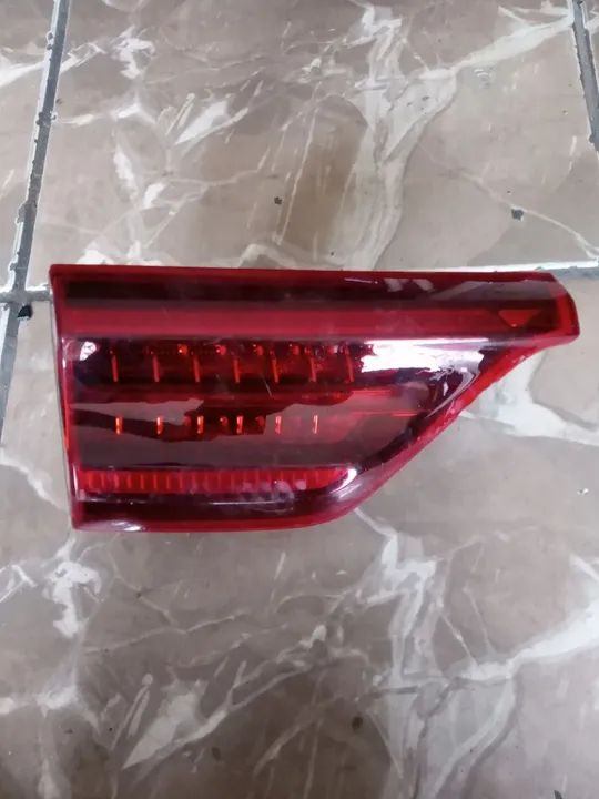 Lanterna Tampa Traseira Esquerda Kia Sportage 2020 Led 