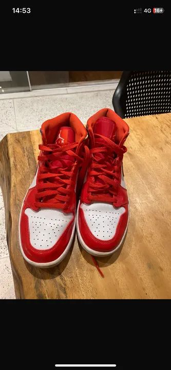 Air Jordan Vermelho Tamanho 40 - Pouquíssimo Uso - Foto 4