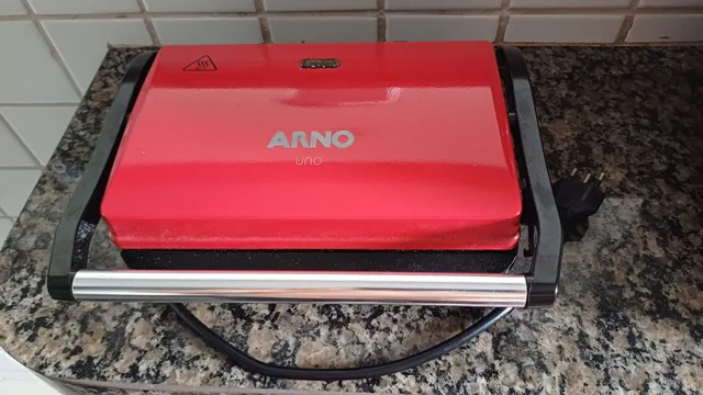 SANDWICHERA GRILL ARNO COMPACT UNO GUNO 640W 220V/50HZ