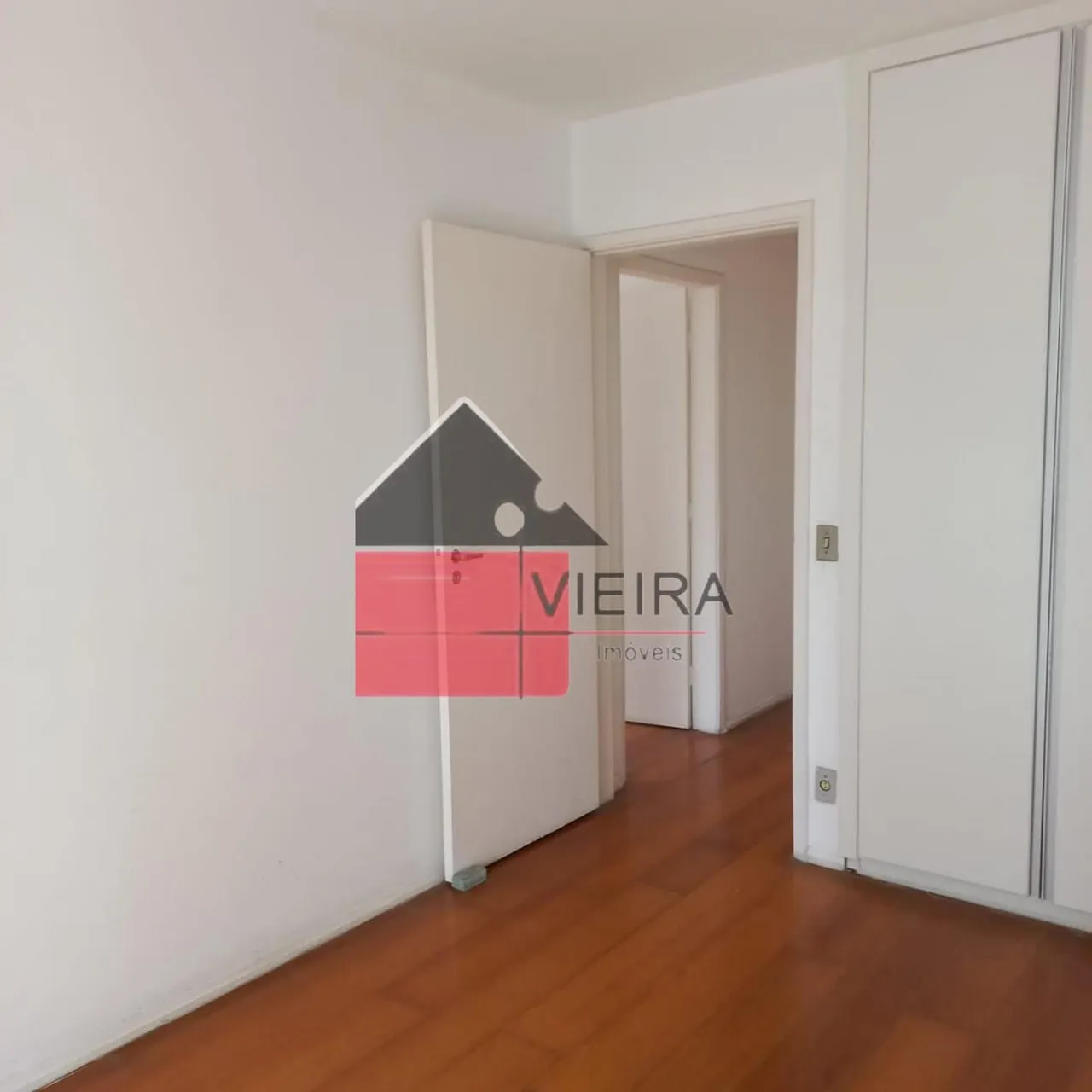Apartamento com 3 Quartos e 3 banheiros para Alugar, 157 m² por R$ 5.210,00/Mês Excelente