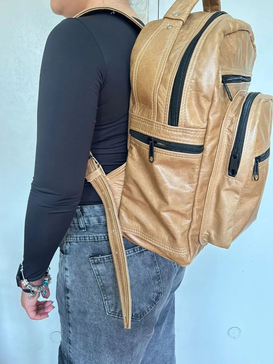 Mochila COURO Legítimo NOVA M - Foto 3