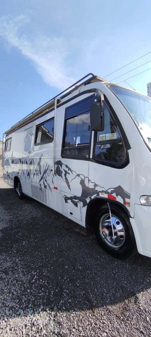 Motorhome Marcopolo Senior 814 Mercedes, ano chassis 2001 montagem 2021