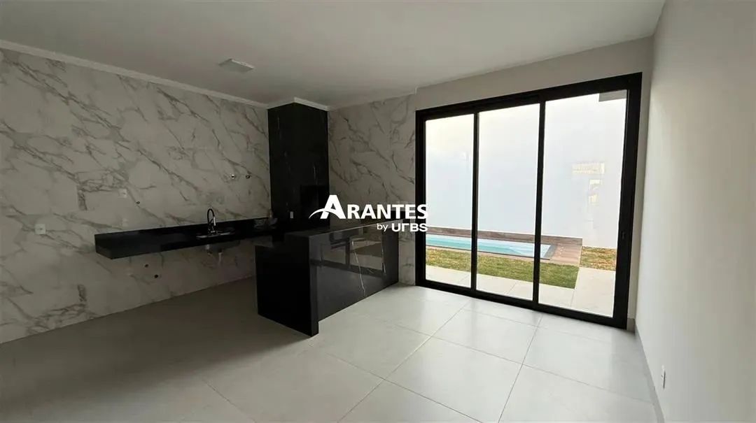 Casa com 150m² 3 quartos à venda no bairro Novo Mundo