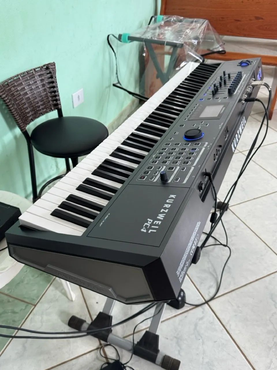 Workstation kurzweil PC4 88