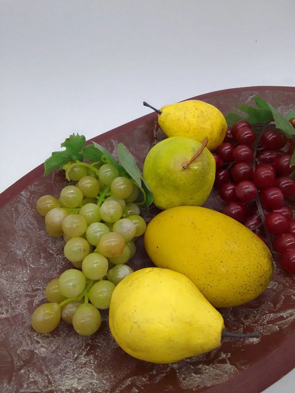 Fruteira Rustica Madeira Frutas Artificiais Anos 90 -44 Cms - Foto 2