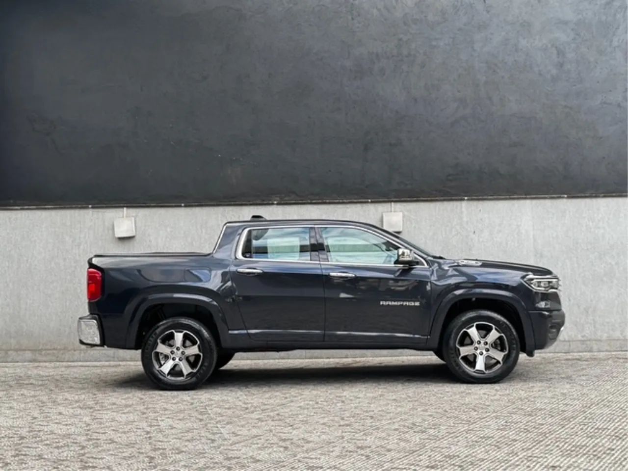 Ram Rampage Lar. Hurr. 4 2.0 TB CD 4X4 Aut. 2024 - Foto 8