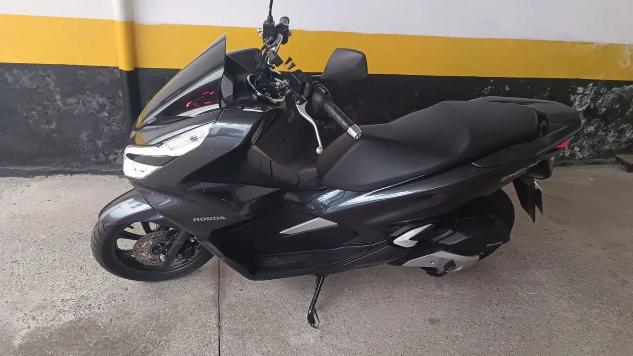 Honda PCX 2022 baixo km - Foto 4