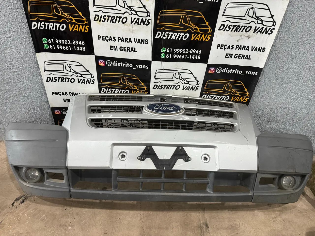 Ford Transit pára-choque 