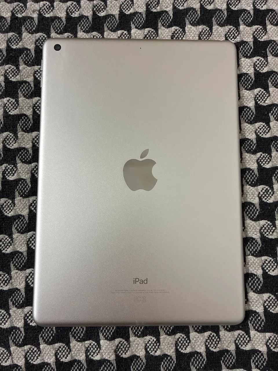 Ipad 5º geração com caixa - Foto 3