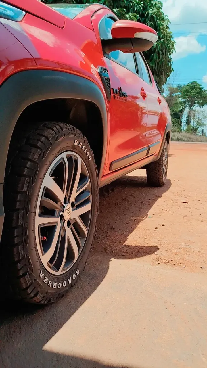 Pneus road cruza semi novos 205/60/16r parcelo no cartão