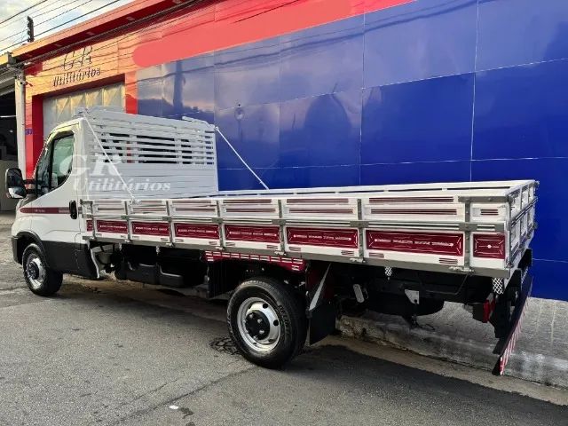 Iveco Daily 35-150 Carroceria 2022 - Foto 5
