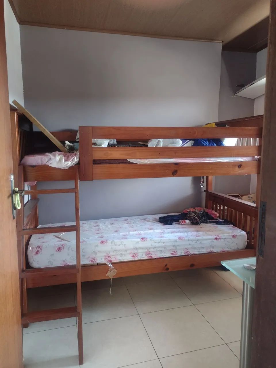 Vendo uma linda casa 1°andar - Foto 4