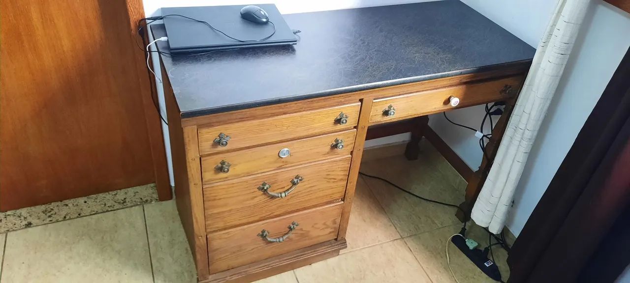 Escrivaninha antiga  - Foto 3