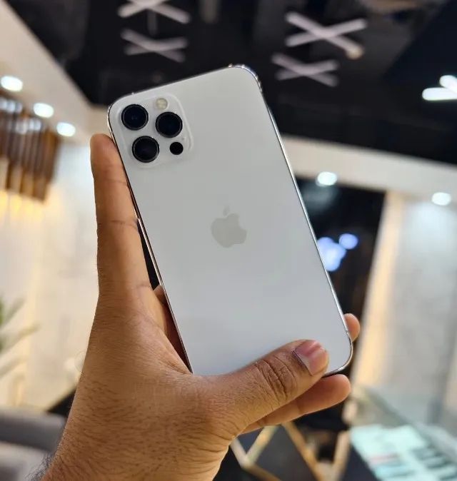 iPhone 12 Pro branco 128gb com 9 meses de garantia - Celulares e