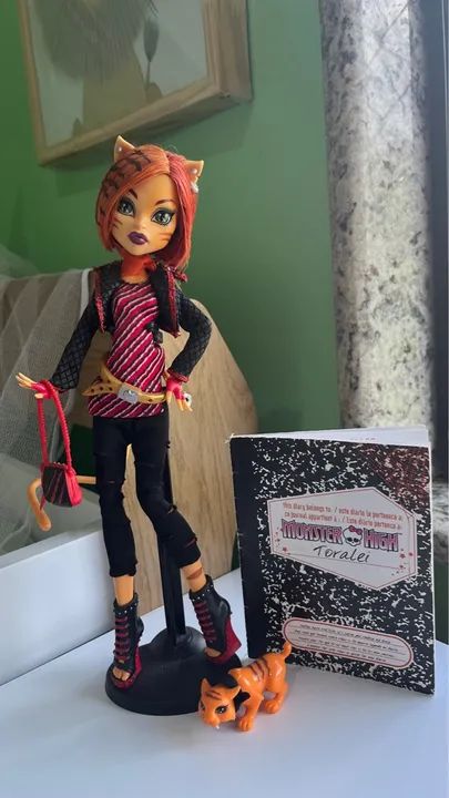 Boneca Monster High Toralei Básica 