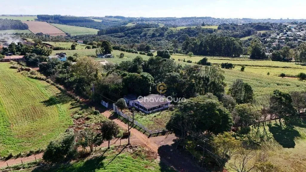 Chácara com 4 dormitórios à venda, 1400 m² por R$ 750.000,00 - Santa Felicidade - Cascavel