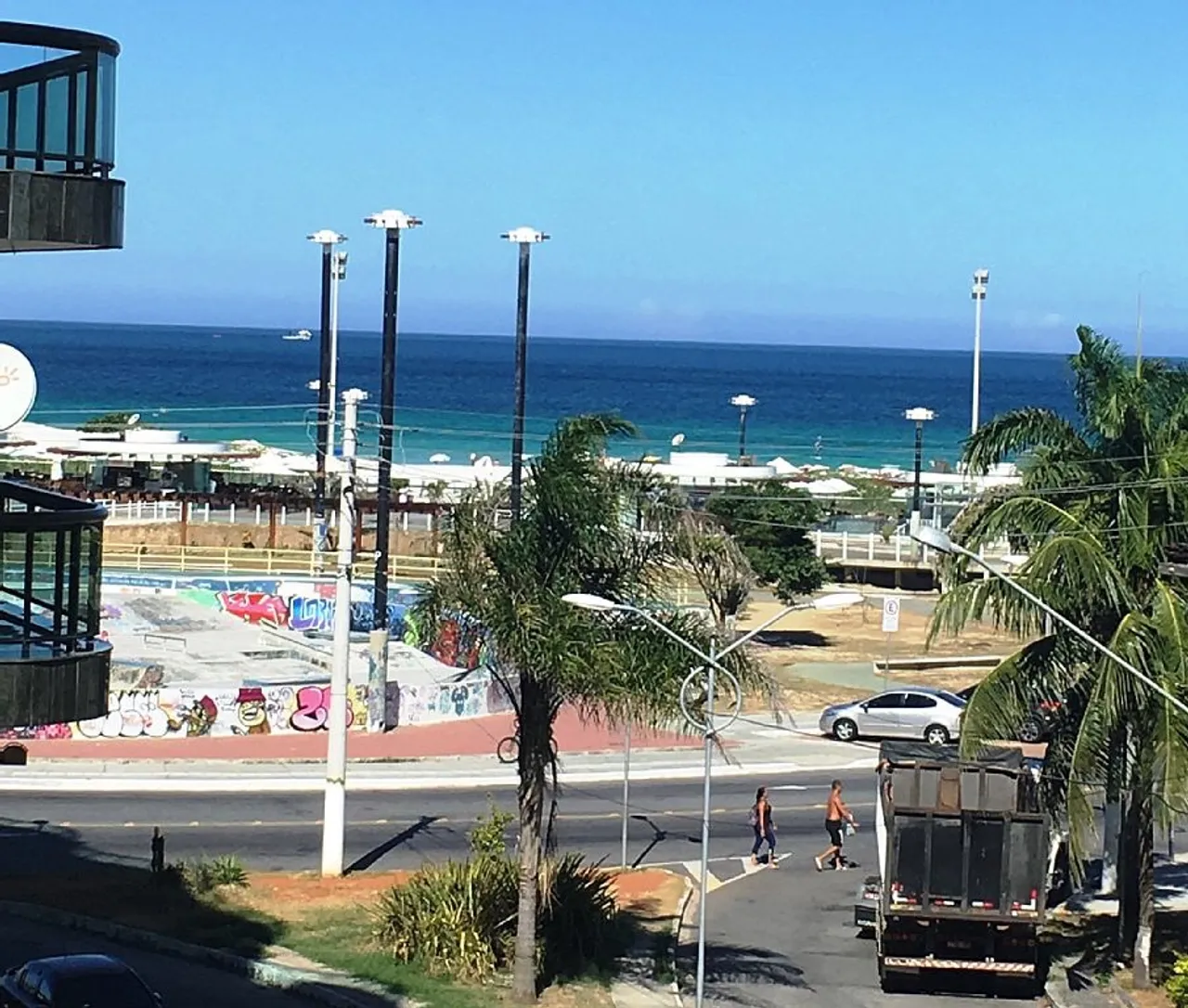 Excelente apartamento 3 Qtos na Praia do forte com Wi-Fi e tv a cabo