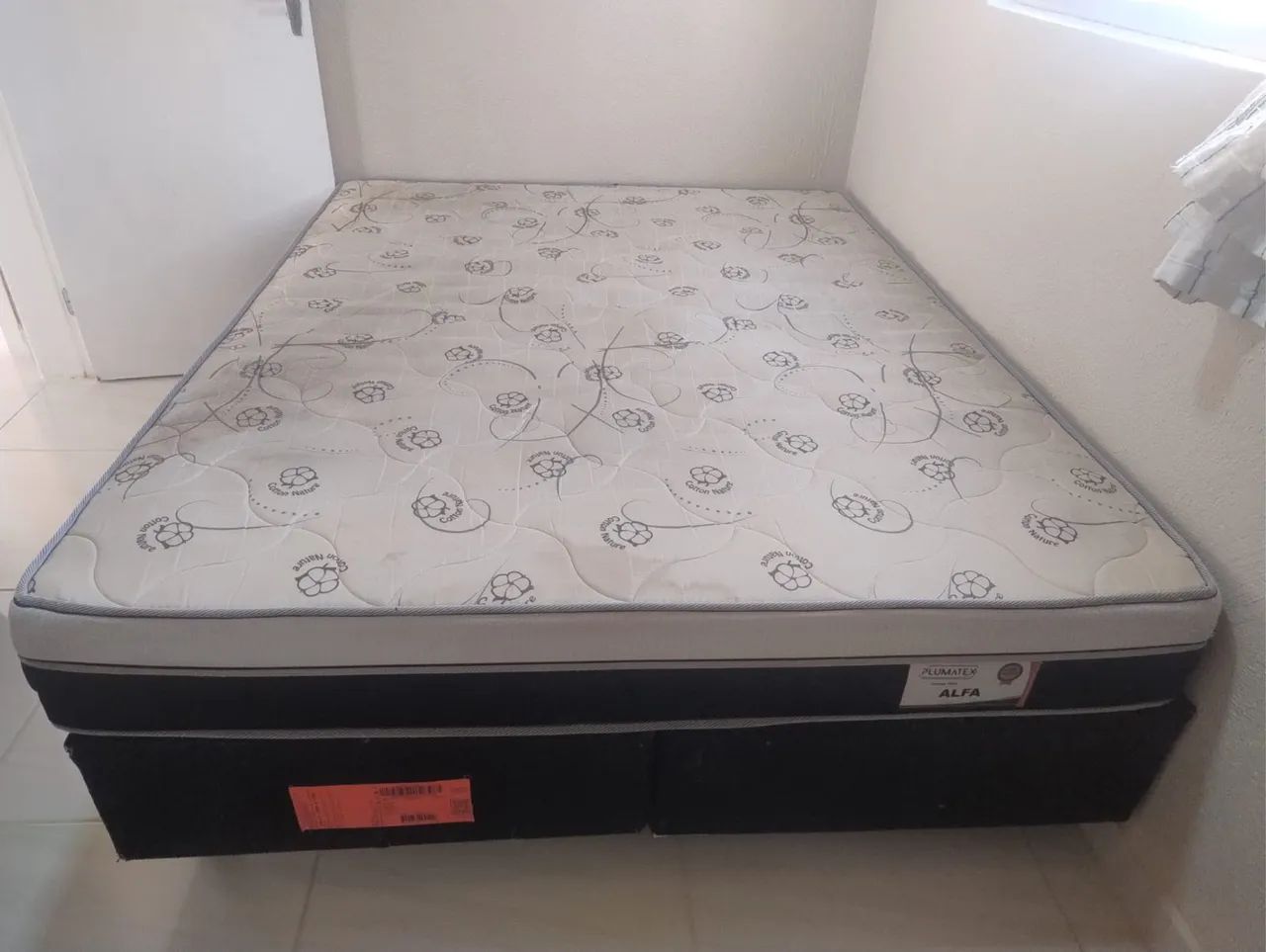 Cama queen64276672390785121