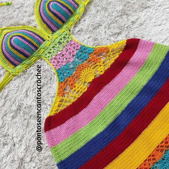Vestido de Crochê Colorido Tamanho P Roupas Marianga