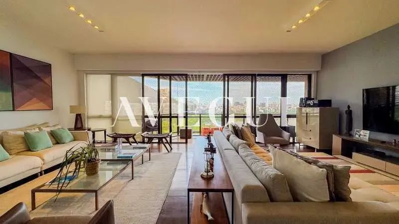 Apartamento de 224m² com 3 quartos na Lagoa