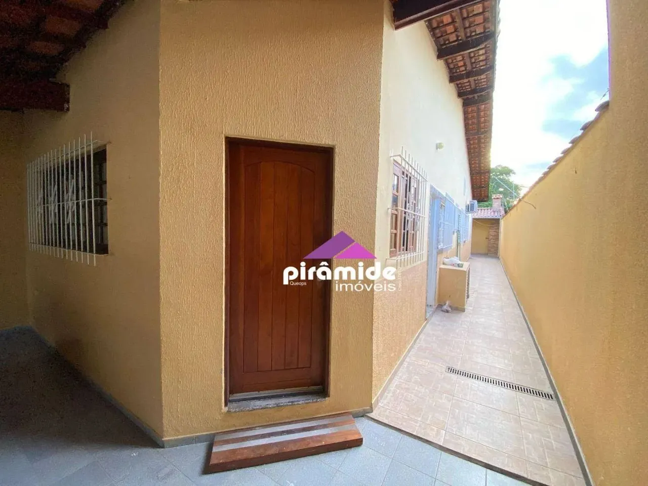 Casa com 3 dormitórios para alugar, 91 m² por R$ 3.392,71/mês - Jardim Alvorada - São José