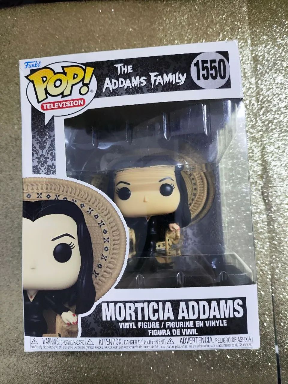 Funko Pop! Original Família Addams Morticia na cadeira