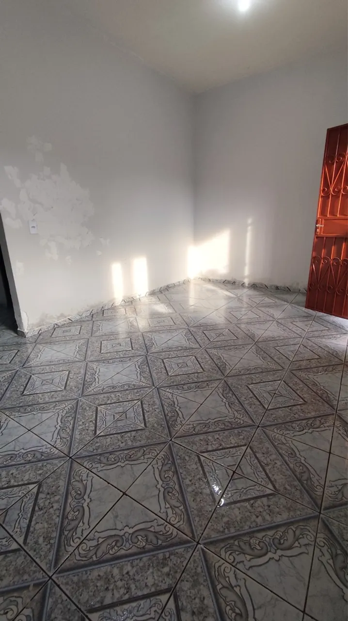 Aluga-se apartamento