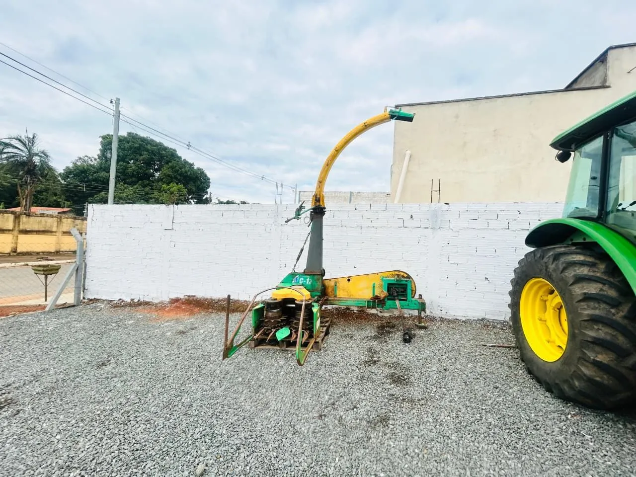 ensiladeira jf c 120