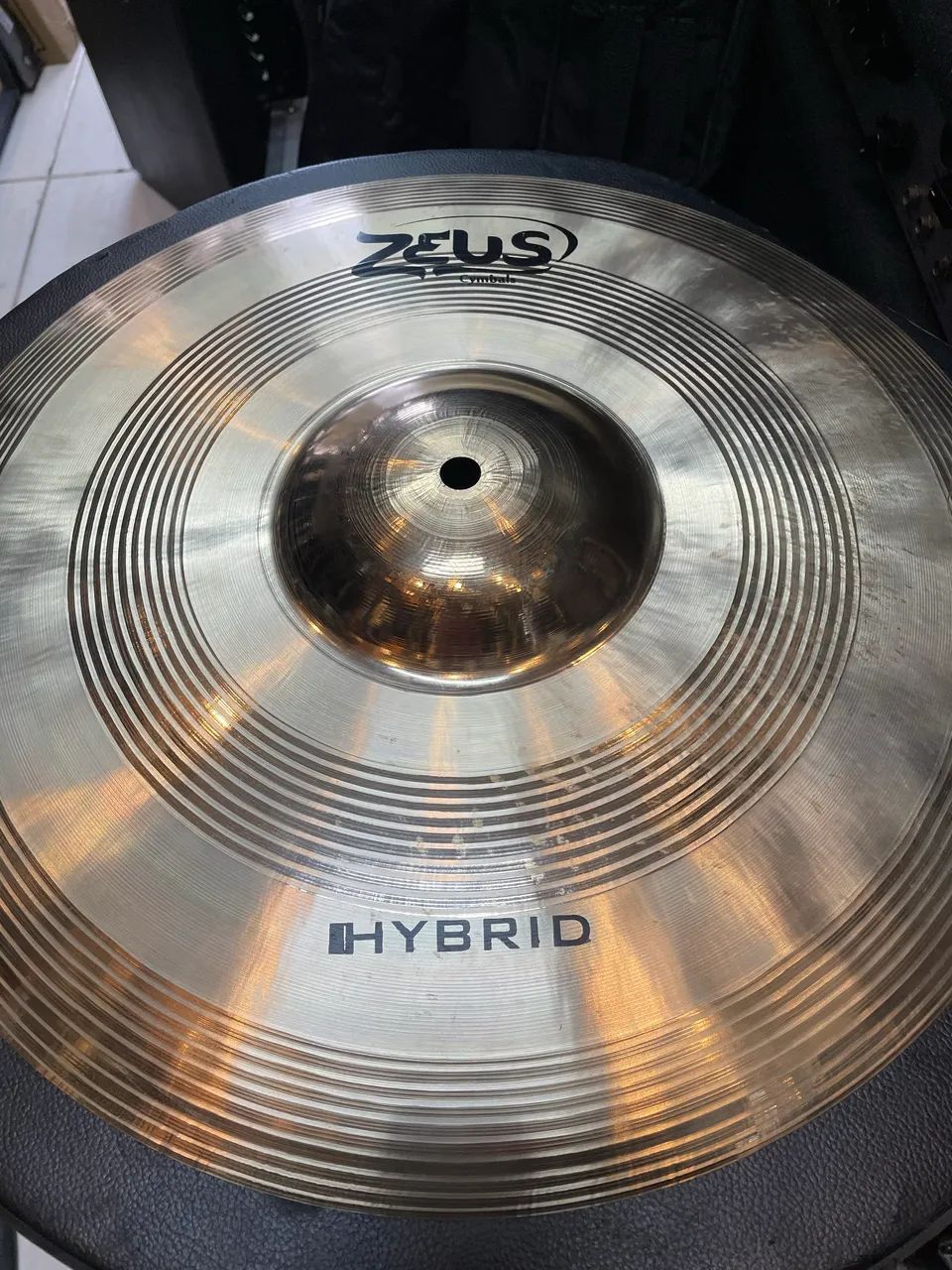 Prato crash Zeus hybrid 16 polegadas liga b20 - Instrumentos