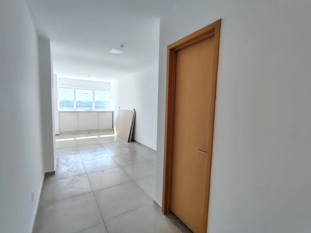 Sala Comercial para Locação em Nova Iguaçu, Centro, 1 banheiro