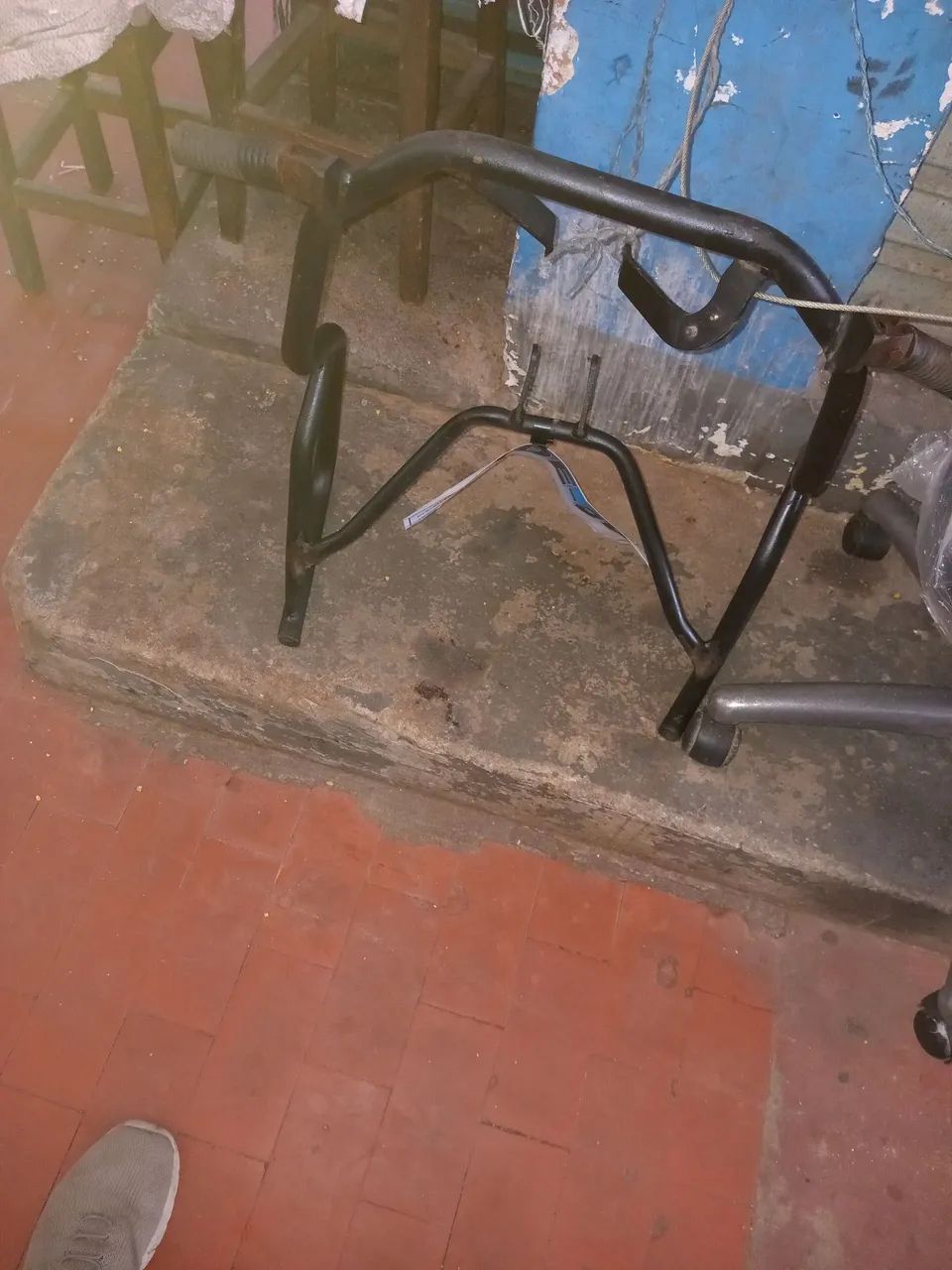Mata cachorro pra motocicleta protetor de carengem  ( BROS) - Foto 3