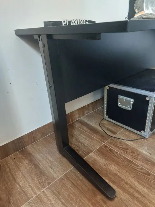 Mesa de escritório ou computador - Foto 2