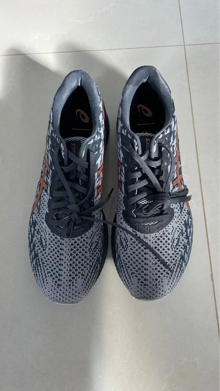 Feel Fast Flytefoam ASICS Feel Fast FlyteFoam 39,5 Neon Orange In