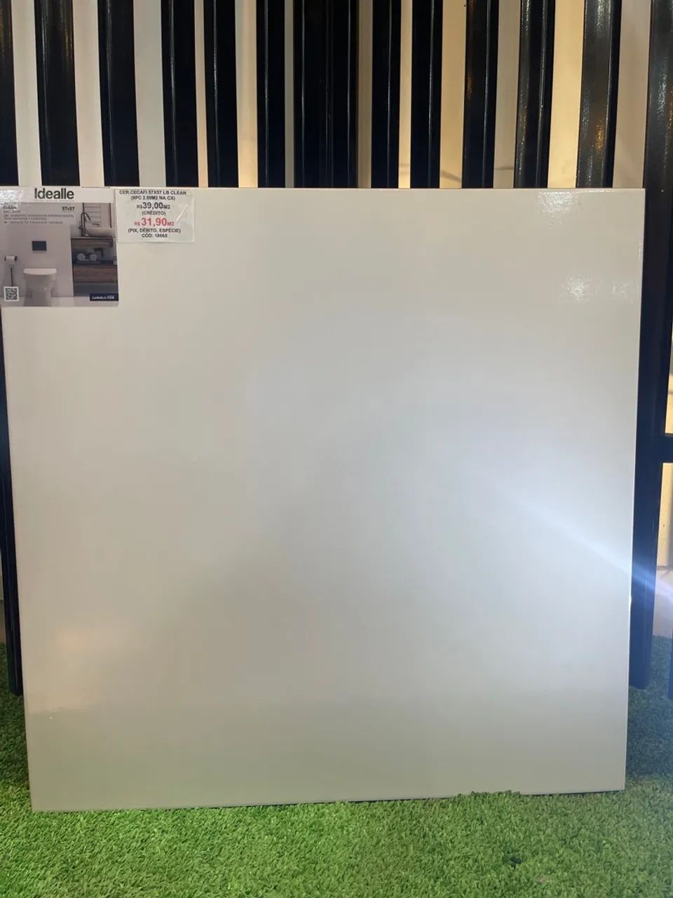 Porcelanato Idealle 57x57 - Foto 5