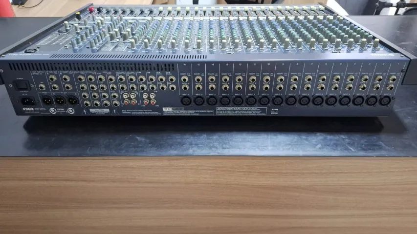 MESA YAMAHA MG24/14FX SEMINOVA - Foto 2