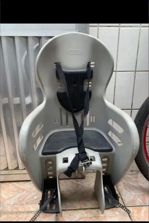 Cadeirinha de bicicleta para criança